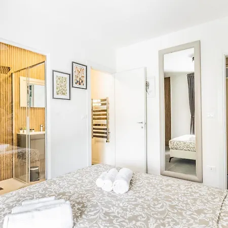 House-garden & Hydromassage-sea-free Parking Prázdninový dům *