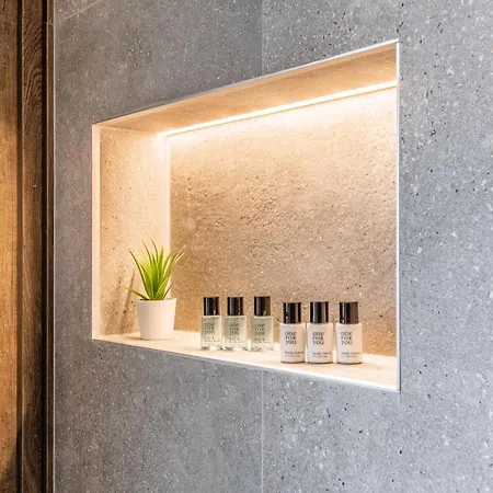 House-garden & Hydromassage-sea-free Parking *