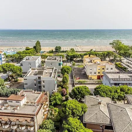 Casa vacanze House-garden & Hydromassage-sea-free Parking Grado